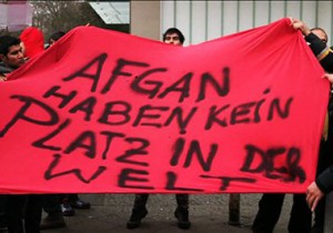 afghan-refugee-protest-berlin-17-nov-15-tolo